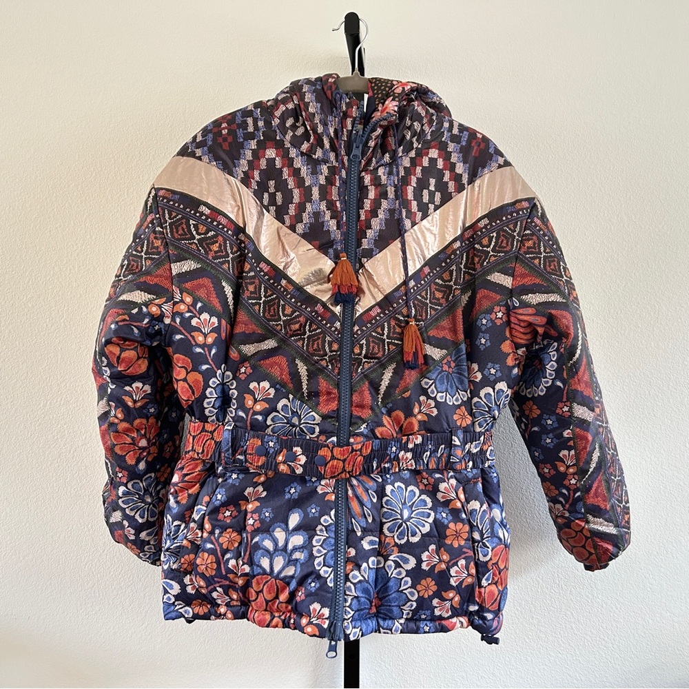 Farm Rio Pineapple Flowers Reversible Puffy jacket, Size L, NWOT - Picture 3 of 16